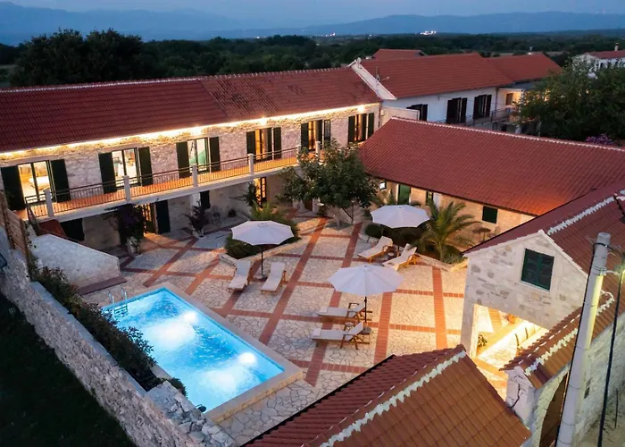 Villa Dvori Jokic *