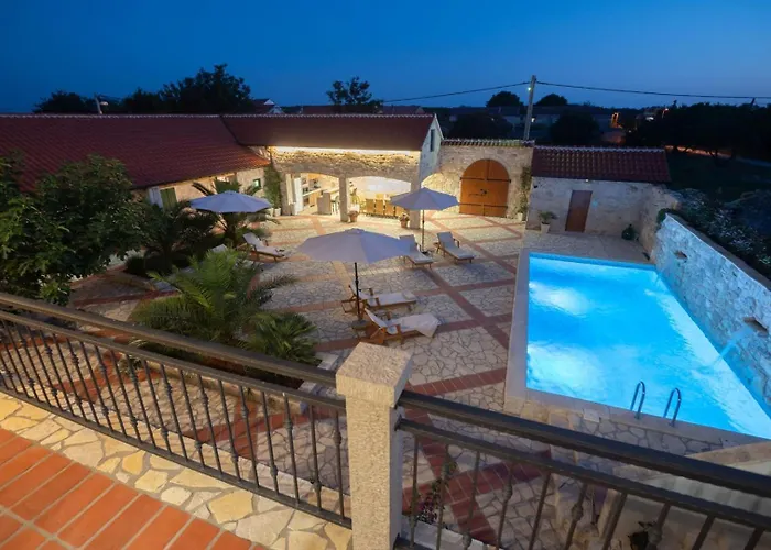 Dvori Jokic Villa *